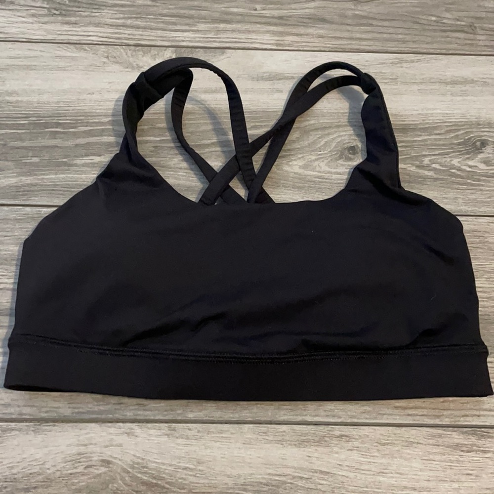 Lululemon sports bra size 6